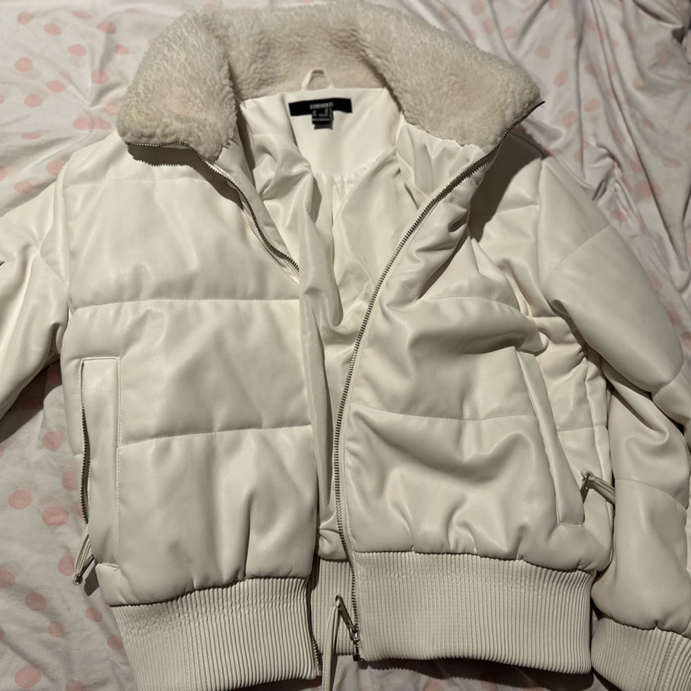 Forever 21 Cream Puffer Jacket with Faux Fur Collar